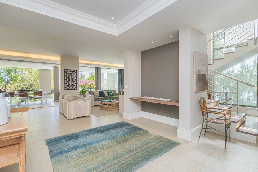 4 Bedroom Property for Sale in Fresnaye Western Cape